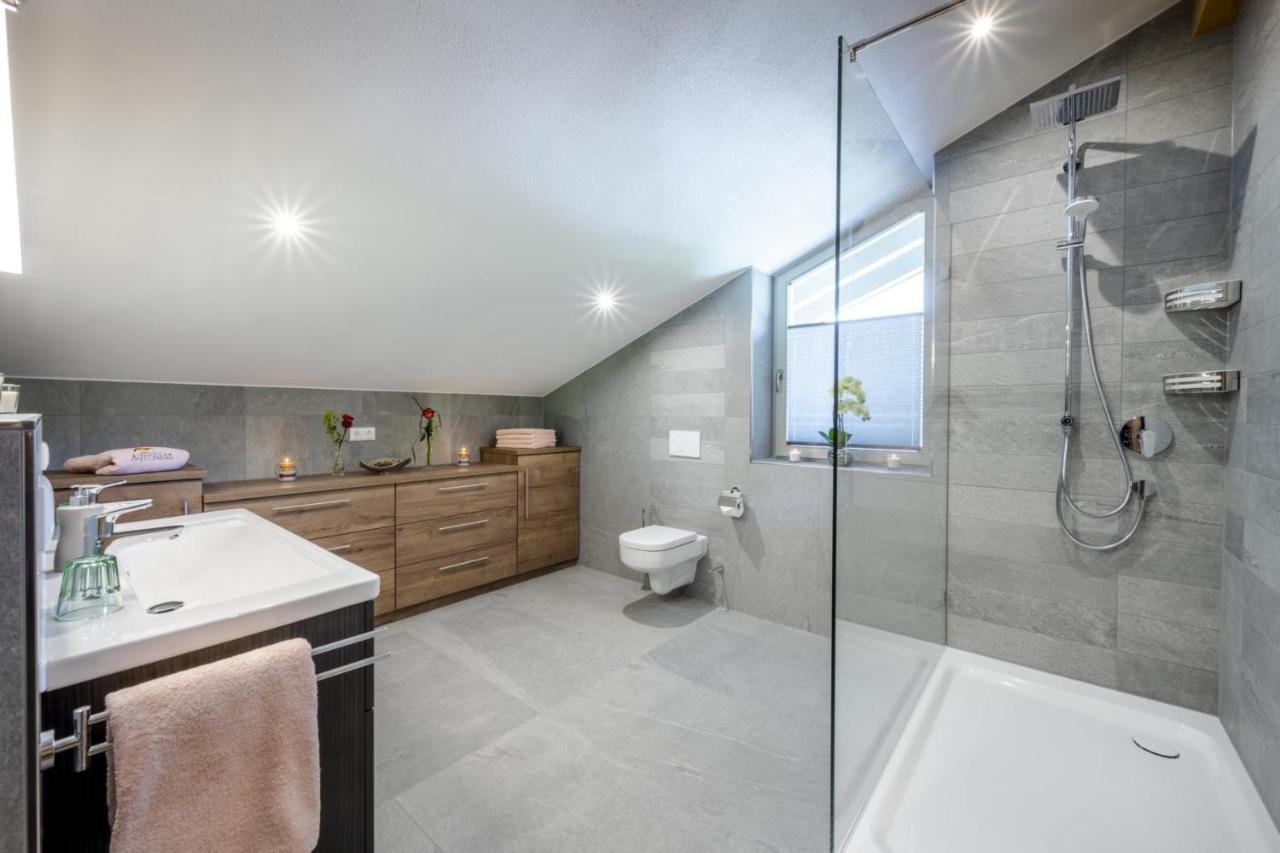 Aparthotel Ferienparadies Alpengluhn 5*