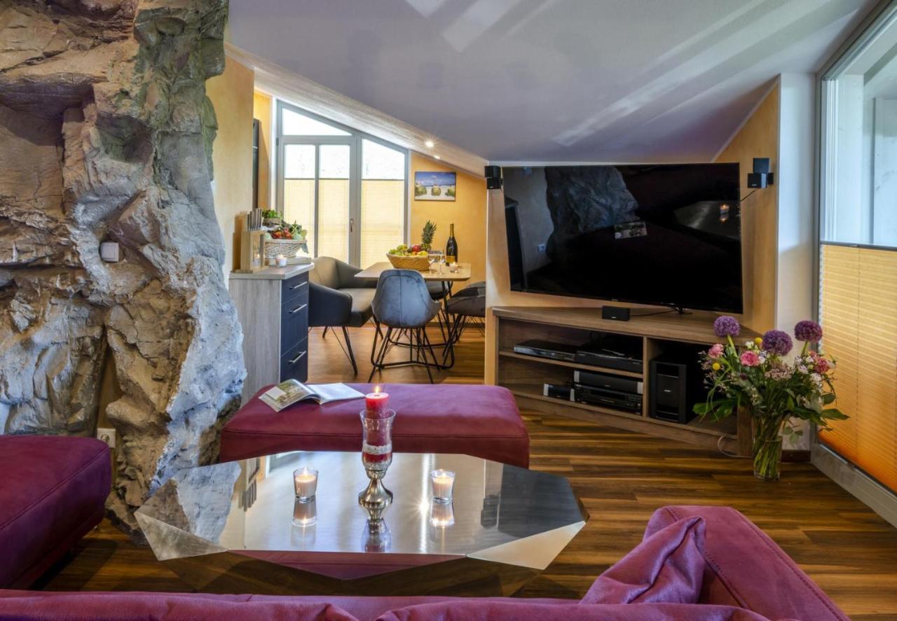 Ferienparadies Alpenglühn 5*